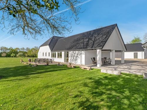 Holiday Home Kara - 100m to the fjord by Interhome