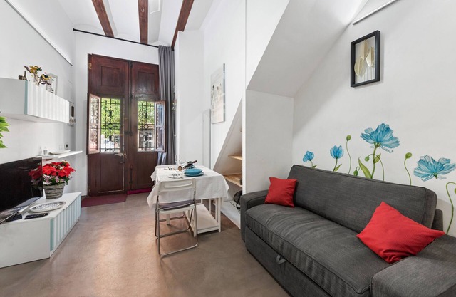 Holiday Home "La Casita de la Reina" with Private Terrace & Wi-Fi