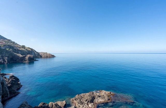 Holiday Home 'La Cubana Casa Vacacional' with Sea View, Balcony and Wi-Fi