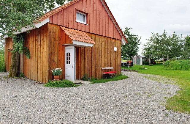 Holiday Home 'Landhüsli Illmensee' with Shared Garden and Wi-Fi