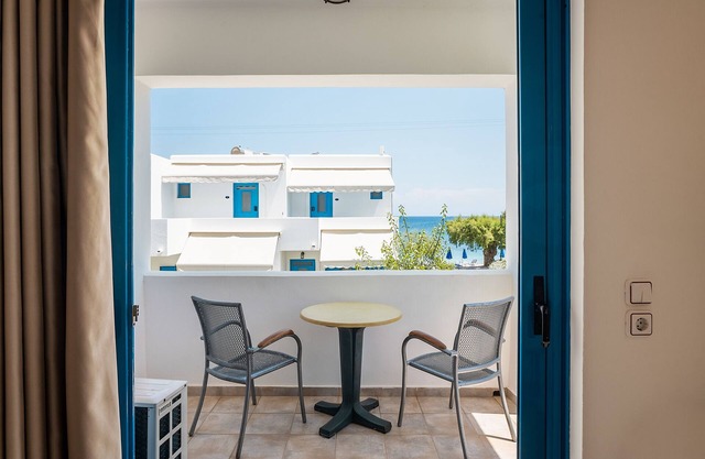 Holiday Home 'Livadia Beach Studio B ' with Sea View, Wi-Fi and Air Conditioning