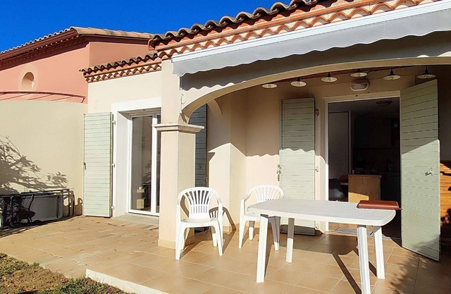 Holiday home rental in HOMPS in a secure residence