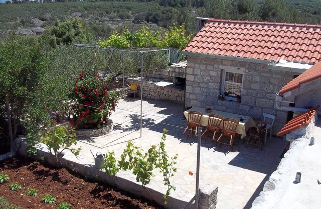 Holiday Home Ruža - Holiday Home with Terrace