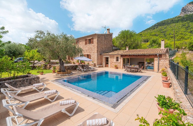 Holiday Home 'Sa Sort' with Mountain View, Wi-Fi and Air Conditioning