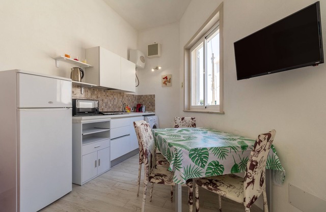 Holiday Home "Trinacria" close to the Beach with Wi-Fi