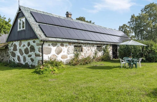 Holiday Home Västra Näs by Interhome
