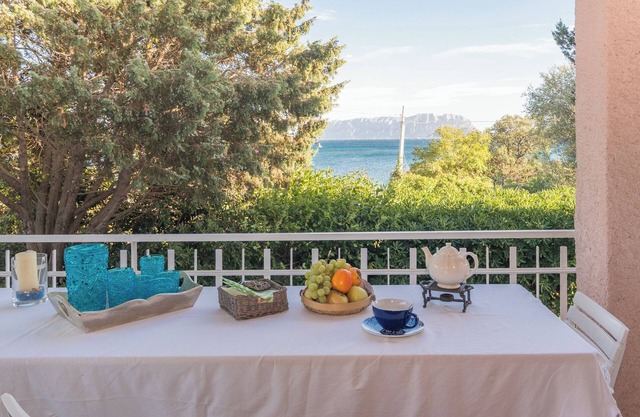Holiday Home "Villa Rosa sul Mare" with Sea View, Terraces & Wi-Fi