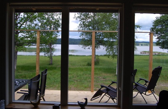 Holiday home with exclusive location in its own bay in the lake Åsunden