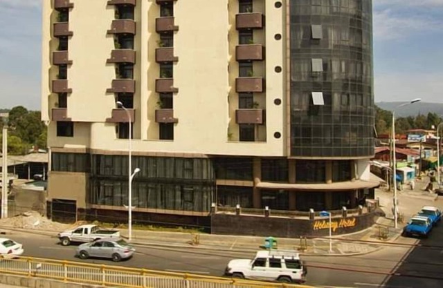 Holiday Hotel
