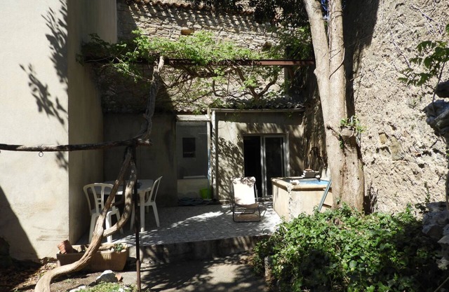 Holiday house between Narbonne and Carcassonne