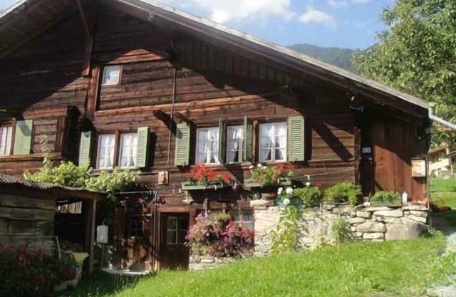 Holiday house Frutigen for 1 - 4 persons with 2 bedrooms - Detached holiday house