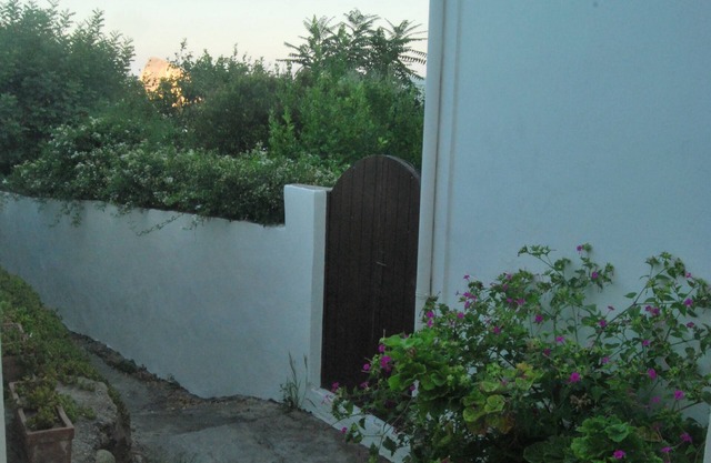 HOLIDAY HOUSE IN PANAREA