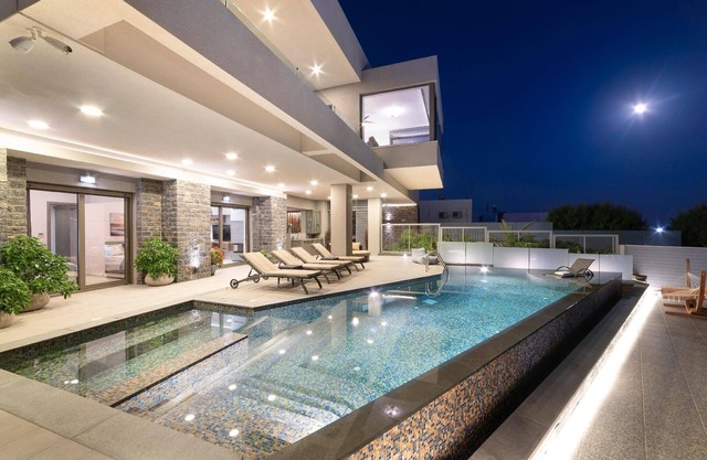 Holiday house Koutsouras for 1 - 24 persons with 10 bedrooms - Holiday house