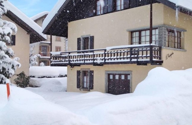 Holiday house Les Marécottes for 1 - 10 persons with 4 bedrooms - Holiday home