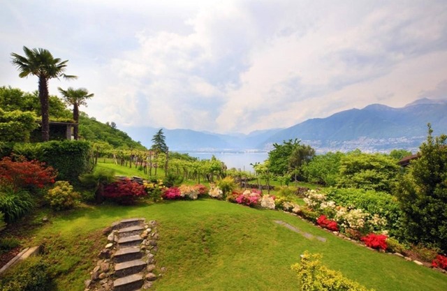 Holiday house Magadino for 1 - 5 persons with 3 bedrooms - Twin house