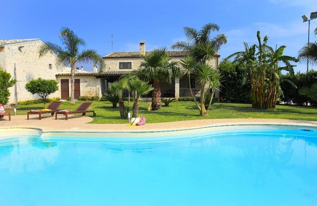 Holiday house Scicli for 1 - 16 persons with 7 bedrooms - Holiday house