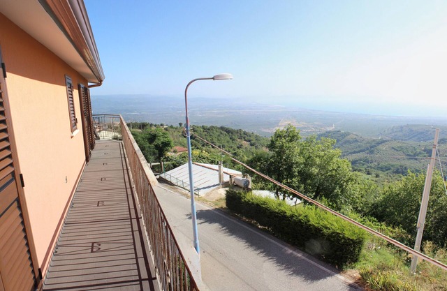 Holiday house with stunning views of the Gulf of St. Eufemia Lamezia Terme