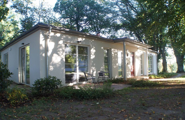 Holiday in the castle park Hohen Niendorf with terrace & view to the Baltic Sea