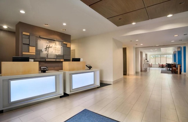 Holiday Inn Express Hotel & Suites Dallas NE - Allen by IHG