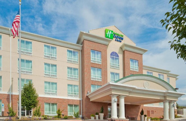 Holiday Inn Express Hotel & Suites Bethlehem by IHG