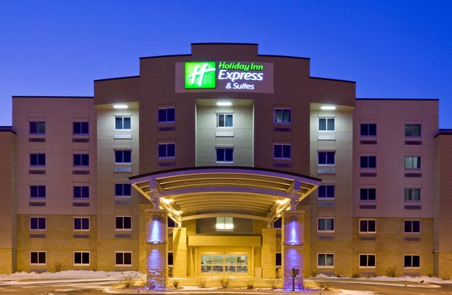 Holiday Inn Express Hotel and Suites Mankato East by IHG