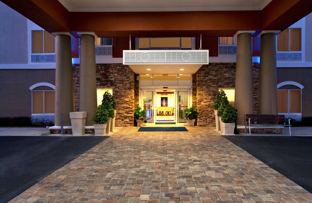 Holiday Inn Express Lake Wales N-Winter Haven by IHG