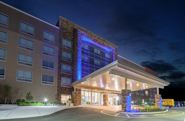 Holiday Inn Express & Suites Indianapolis NE - Noblesville by IHG