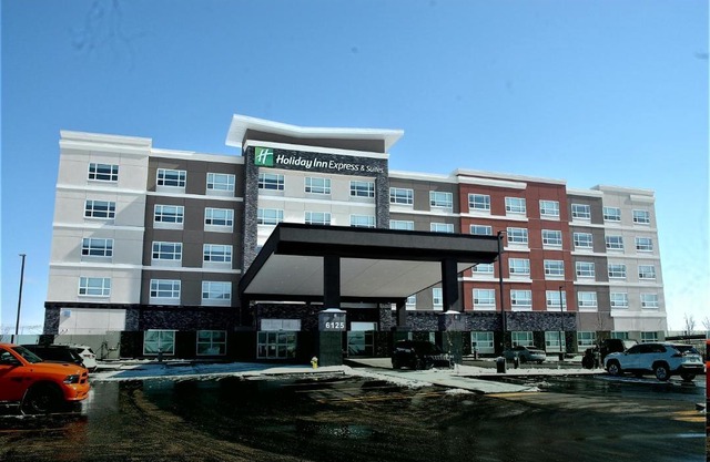 Holiday Inn Express & Suites - Edmonton SW – Windermere by IHG