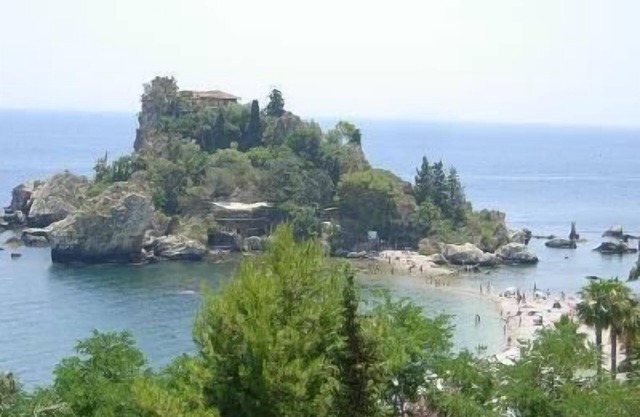 Holiday apartment Fiumefreddo di Sicilia for 2 - 4 persons with 2 bedrooms - Farmhouse