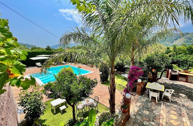 Holiday Home in Sicily near Mount Etna