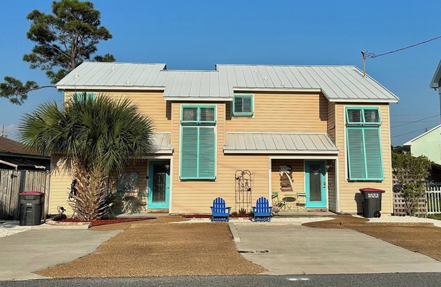Holiday Oasis -5 minutes to Beach and boat ramp; pets welcome