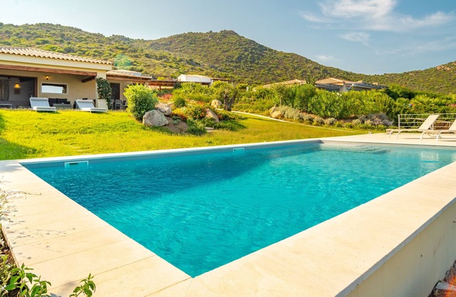 Holiday Villa Basmah with Sea View, Pool, Wi-Fi & A/C