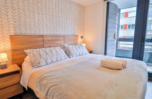 HOM I A pocos pasos del lago Dpto 1D1B