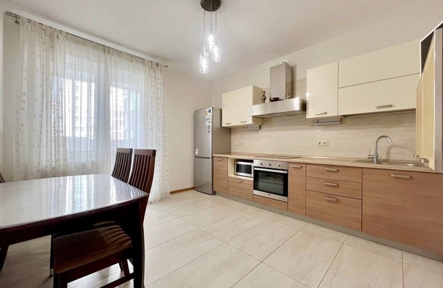 Home Apart Surganova str. 5A