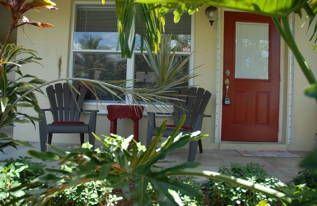 Home Away From Home/Pets Welcome