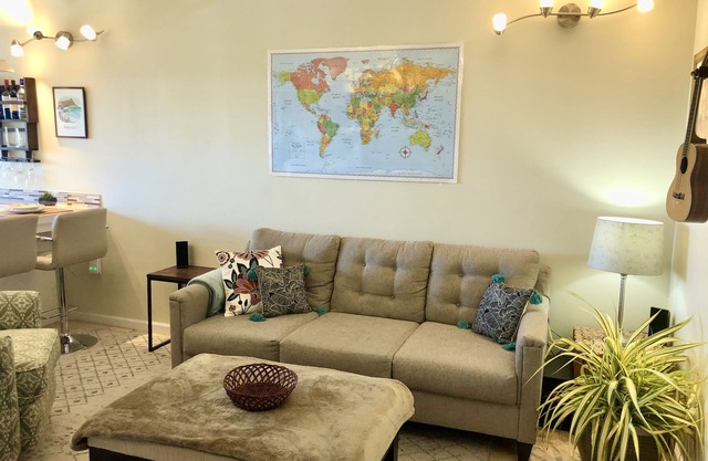 Home away from home 2-bedroom with St Croix views 5 minutes to Cruz Bay