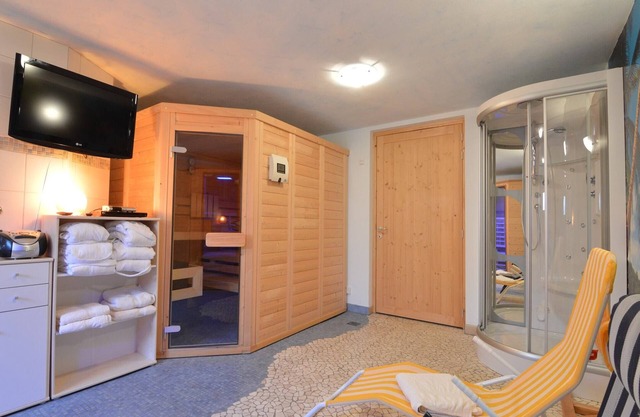 Home in Burg Reuland with Sauna, Terrace