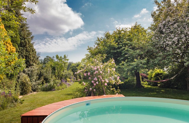 Home port Hanover, 140 sqm house with pool, sauna and garden