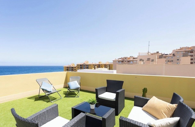 Home2Book Attic Terrace Apt Charming Ocean View