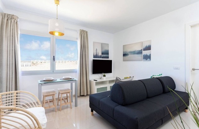 Home2Book Serene Bajamar Stay Natural Pool & Beach