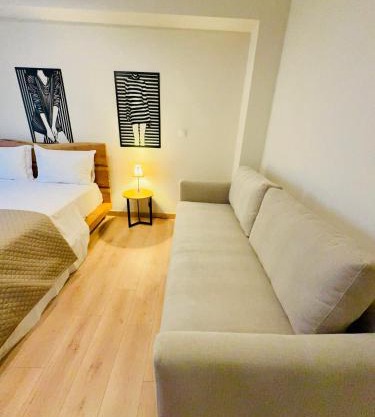 Home3
