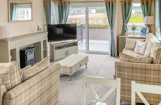 Homely and stylish holiday home featuring your own private hot tub.