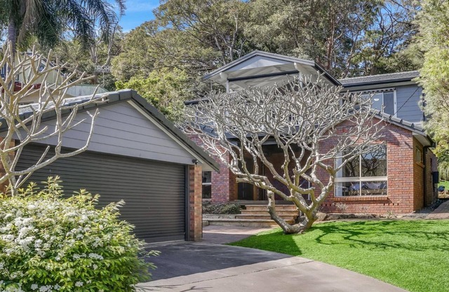 HOMELY BEACH RETREAT | Accom Holidays