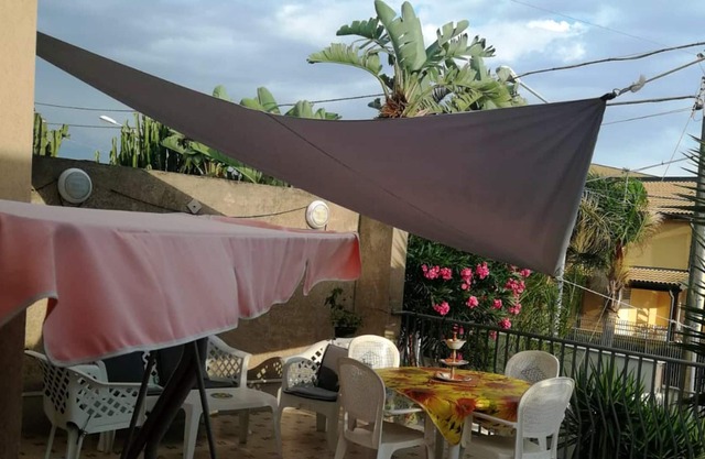Homerez - 100 m away from the beach! House for 4 ppl. with sea view at Scoglitti