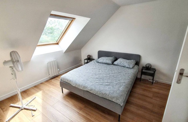 Homerez - Apartment in Magny-le-Hongre.