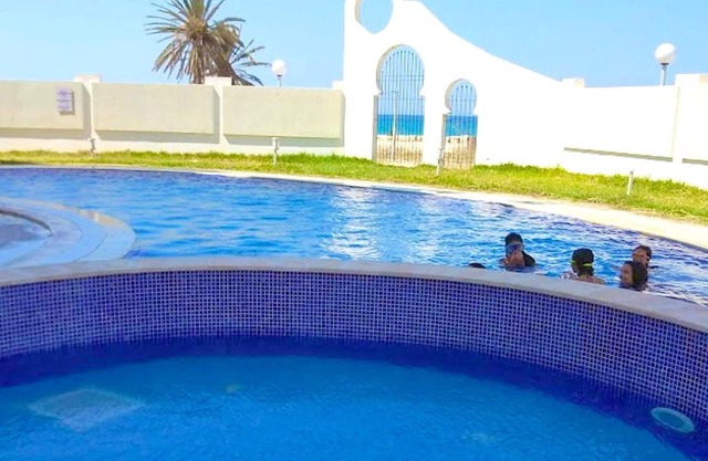 Homerez - Apartment for 4 pers. with shared pool and balcony in Hergla