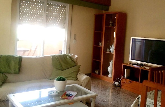 Homerez - Appartement 1 km away from the beach for 4 ppl. with shared pool