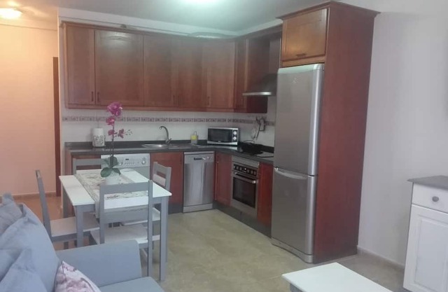 Homerez - Charming Apartment in La Restinga - 44m² - Parking