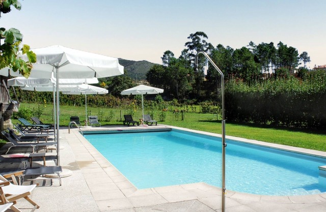 Homerez - Charming House in Vieira do Minho with Pool