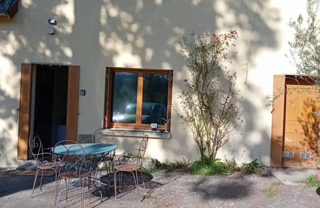 Homerez - Charming studio in Aubusson with terrace 35 m²